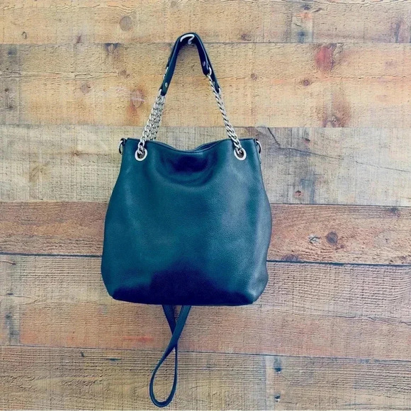 Micheal Kors Jet Set Travel Black Pebbled Leather Shoulder/Crossbody Bag - Picture 1 of 12